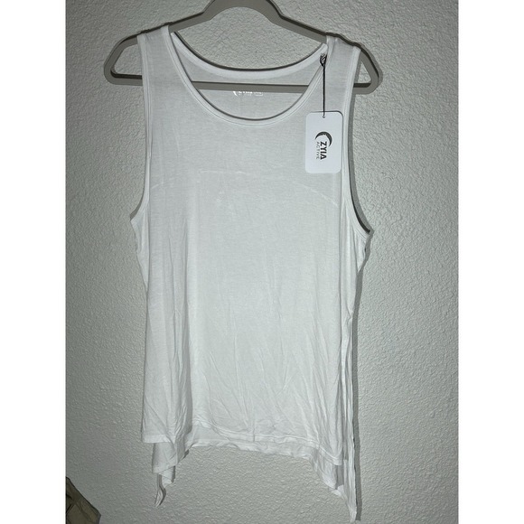 ZYIA Tops - Zyia NWT Women's White Long Fitness Slit Tank XXL Running Essential